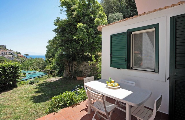 Maison de vacances 'Mare E Limoni' avec vue sur la mer, Wi-Fi et climatisation