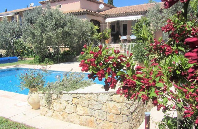 Spacieuse villa à Coudoux (13), piscine privée et animaux admis