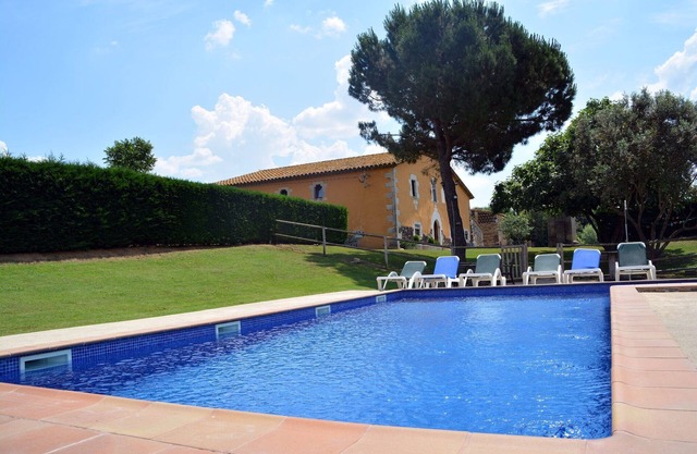 Maison de vacances confortable avec piscine