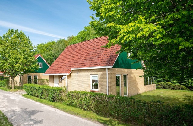 Maison avec lave-vaisselle, à 18 km. de Tilbourg