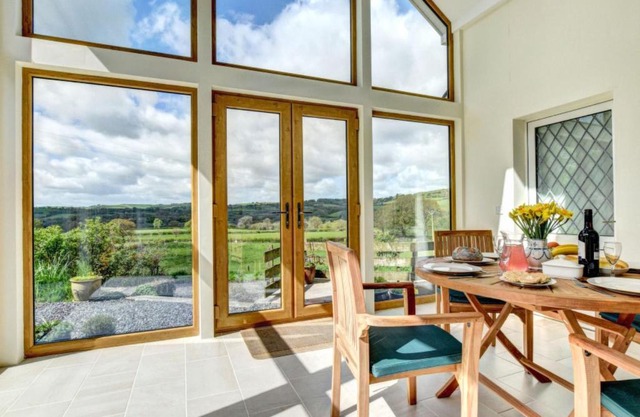 Holiday Home Nythfa