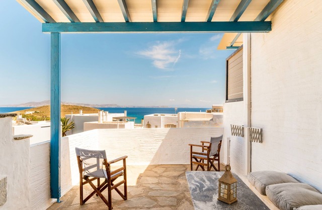 Maison de vacances 'Porto Galini Tinos Myrsini 106' avec terrasse privée, Wi-Fi et climatisation