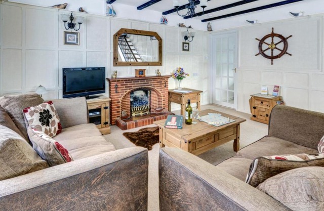 Holiday Home Quay Cottage