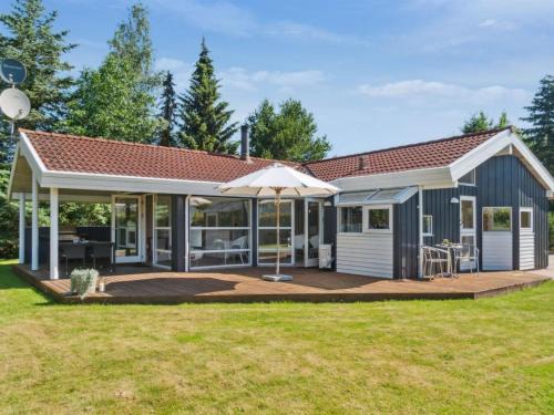 Holiday Home Rixa - 525m from the sea by Interhome