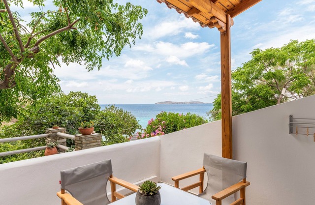 Maison de vacances 'Seaview Mastrozanne Studio 7 Andros' avec vue sur la mer, Wi-Fi et climatisation