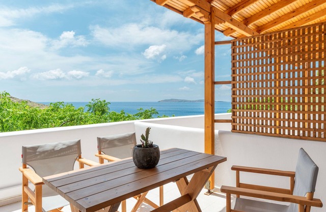 Maison de vacances 'Seaview Mastrozanne Studio 6 Andros' avec vue sur la mer, Wi-Fi et climatisation