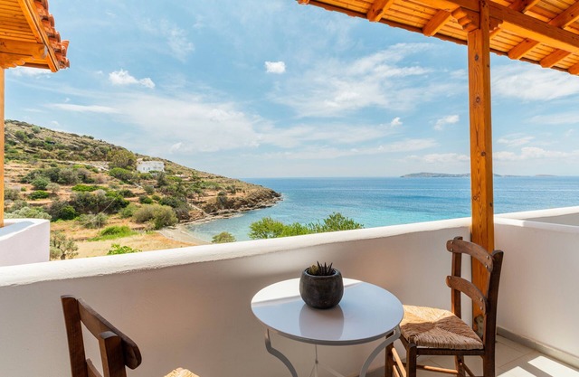 Maison de vacances 'Seaview Mastrozanne Studio 2 Andros' avec vue sur la mer, Wi-Fi et climatisation