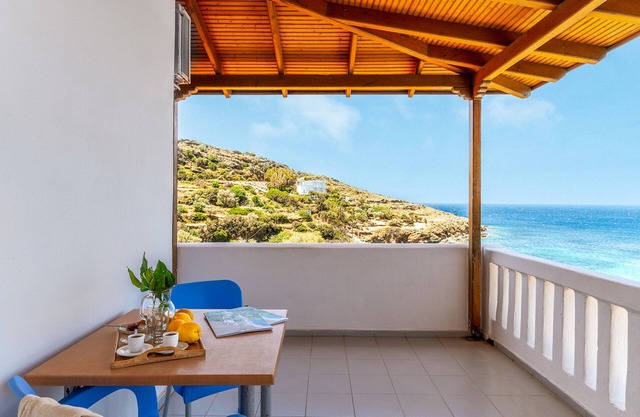 Maison de vacances 'Seaview Mastrozanne Studio 1 Andros' avec vue sur la mer, Wi-Fi et climatisation