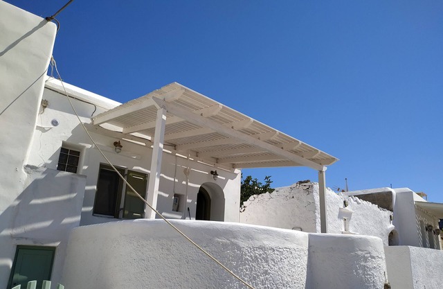 Maison de vacances 'Sigalas House, Sikinos Island' avec vue sur la mer, terrasse et climatisation