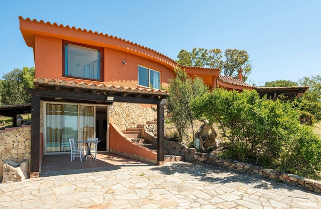 Holiday Home 'Simius' with Sea View, Wi-Fi and Air Conditioning