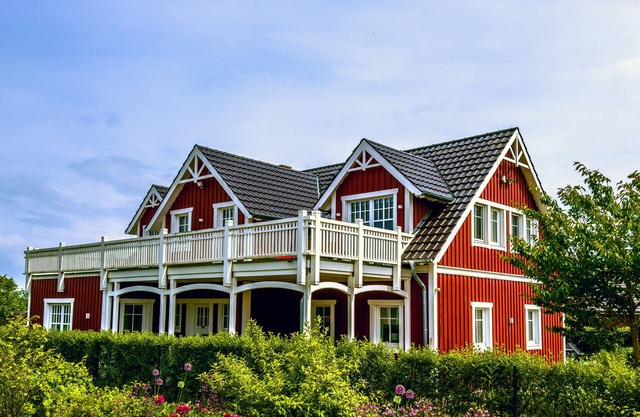 Holiday Home 'Tine und Clara' with Private Terrace, Private Garden and Wi-Fi