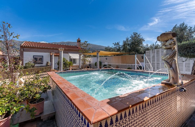 Maison de vacances 'Villa Verde' avec vue sur les montagnes, piscine privée et Wi-Fi