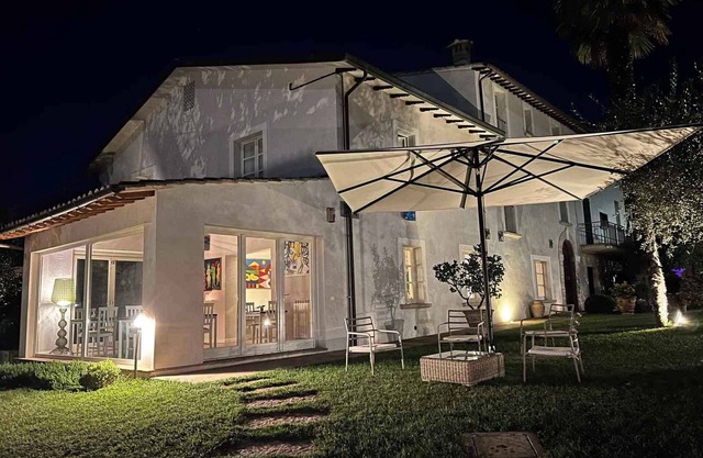 Maison de vacances avec piscine, bain à remous et solarium