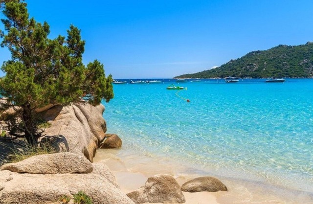 Maison avec piscine privée près de la plage