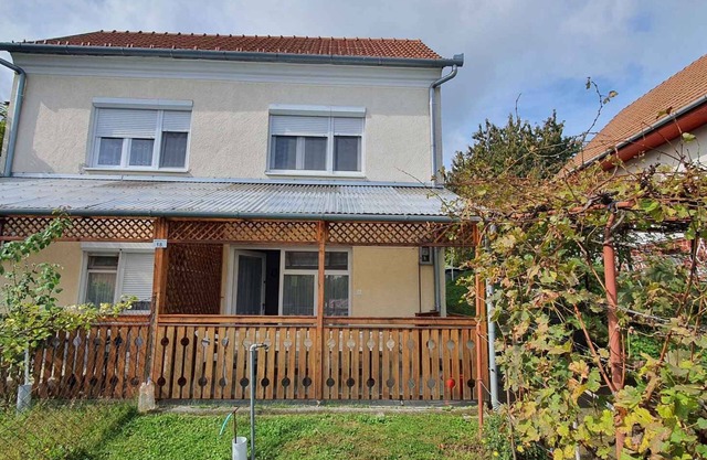 Maison de vacances avec terrasse et jardin