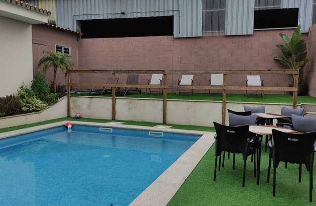 Viviendas vacacionales con piscina y playa VARIAS OFERTAS