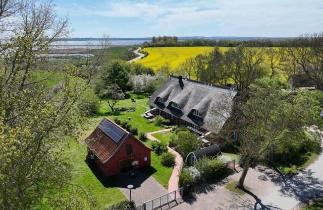 Maison de vacances Insel Langenwerder pour 1 - 14 personnes avec 7 chambres à coucher - Maison jumel