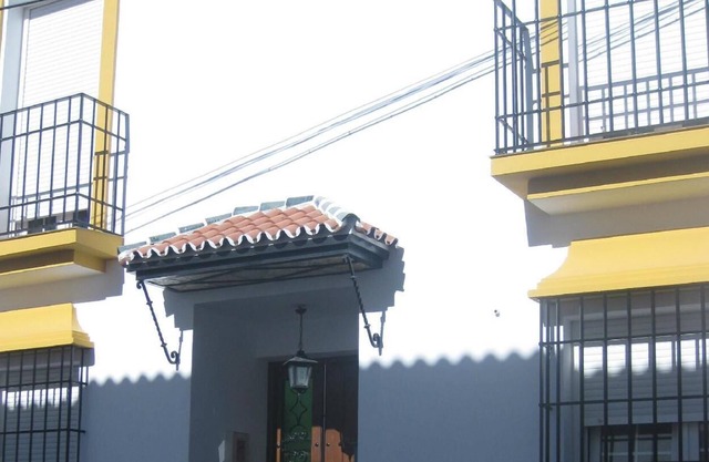 Maison de vacances Cuevas del Becerro pour 2 - 8 personnes avec 4 chambres à coucher - Maison de vac