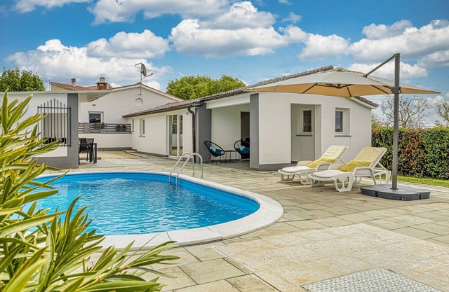 Maison de vacances Glavica avec piscine privée