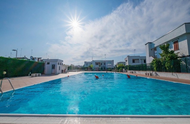 Maison de vacances Lido delle Nazioni pour 1 - 6 personnes avec 2 chambres à coucher - Maison mitoye