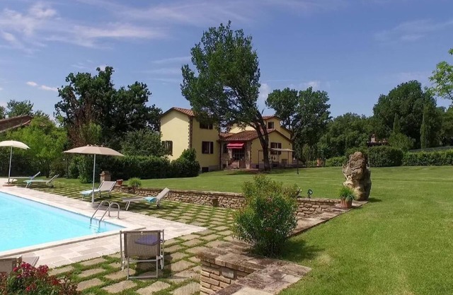 Maison de vacances Anghiari pour 6 - 14 personnes avec 7 chambres à coucher - Ferme
