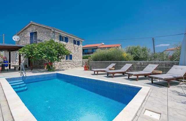Holiday house GALOVIC