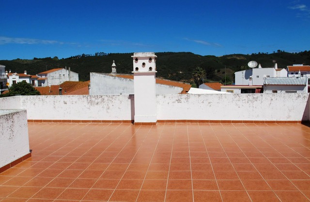 Maison de vacances dans le centre de Odeceixe avec Terrasse