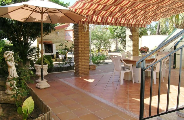 Holiday house Lepe for 1 - 5 persons with 3 bedrooms - Holiday house