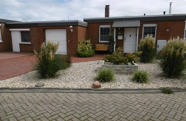 MAISON DE VACANCES "NORDSEESCHOLLE6" directement sur la digue - chien de bienvenue-WiFi gratuit