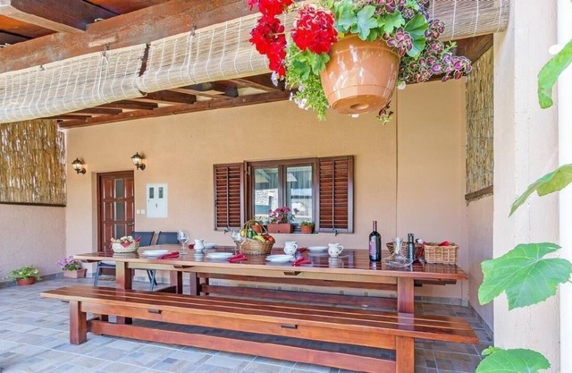 Holiday house Orihi for 1 - 5 persons with 2 bedrooms - Row house
