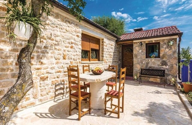 Maison de vacances Stankovci pour 1 - 8 personnes avec 3 chambres à coucher - Maison de vacances