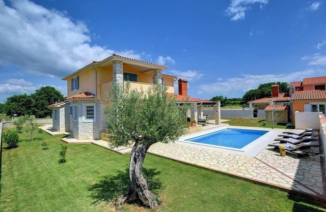 Maison de vacances Vodnjan pour 1 - 9 personnes avec 4 chambres à coucher - Maison de vacances