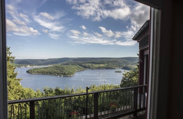 Maison de vacances "Waldhaus Anne" à Niedeggen - avec vue sur le Rursee