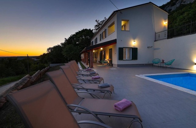 Maison de vacances avec la piscine Dolenja Vas, Sredisnja Istra (K-20747)