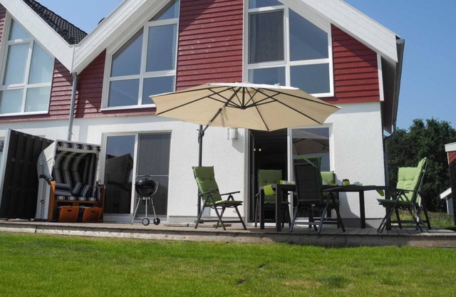 Maison de vacances à l'atmosphère chaleureuse dans le Seepark Nordhorn: mobilier de haute qualité