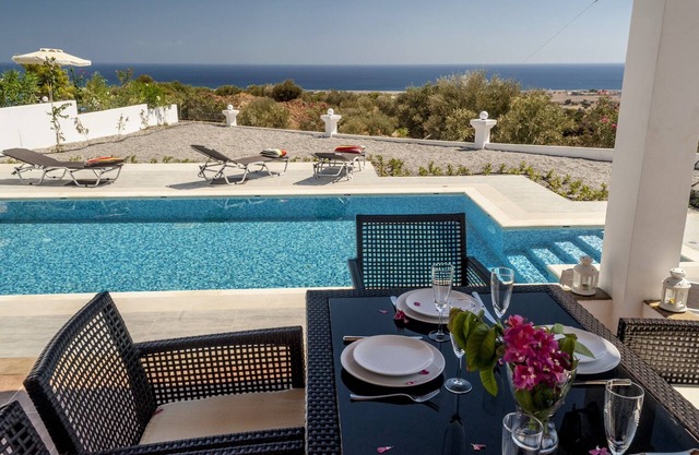 Maison de vacances avec piscine et vue mer imprenable