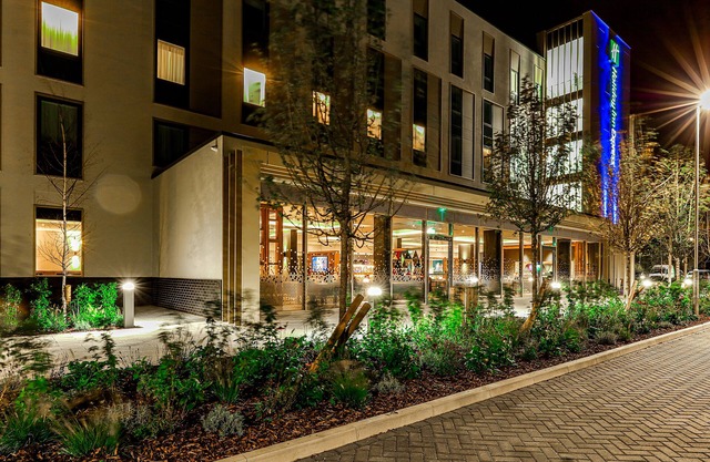Holiday Inn Express Bicester by IHG