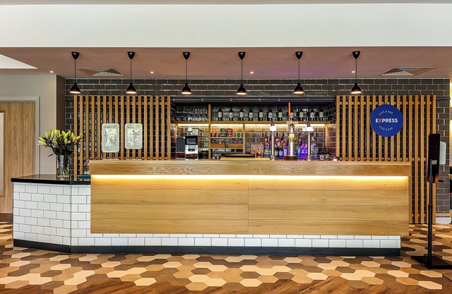 Holiday Inn Express Brussels Airport by IHG