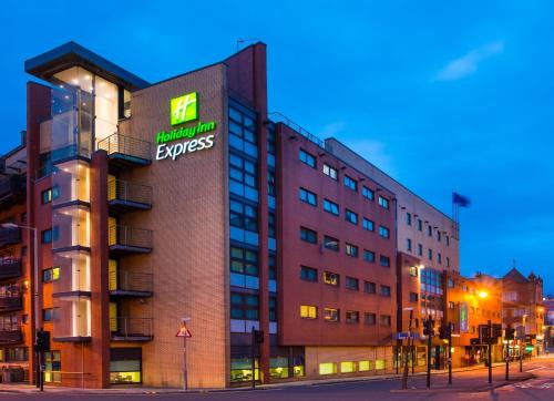 Holiday Inn Express - Glasgow - City Ctr Riverside by IHG