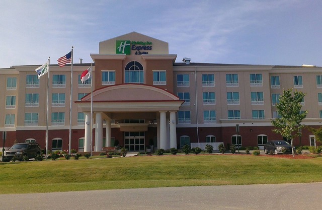 Holiday Inn Express Hotel & Suites Smithfield - Selma I -95 by IHG