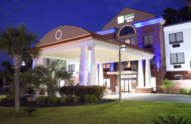 Holiday Inn Express Hotel & Suites West I 10 by IHG