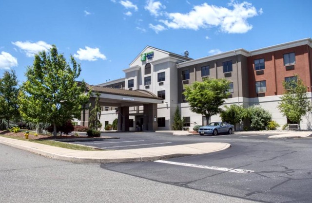 Holiday Inn Express Hotel & Suites Newton Sparta by IHG