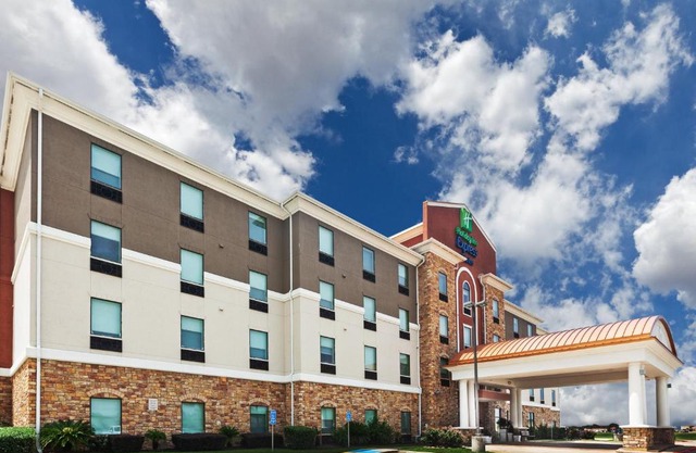 Holiday Inn Express Hotel & Suites Port Arthur, an IHG Hotel