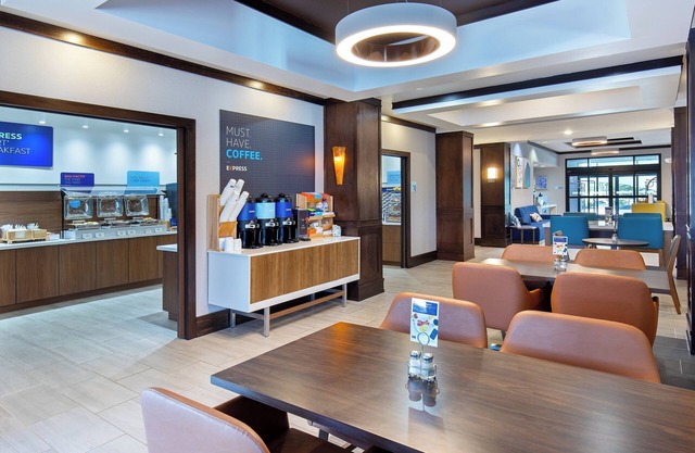 Holiday Inn Express Hotel Ooltewah Springs-Chattanooga by IHG