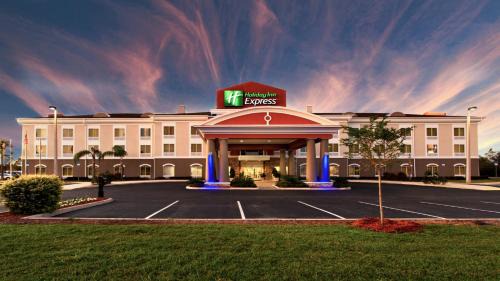 Holiday Inn Express Lake Wales North-Winter Haven by IHG