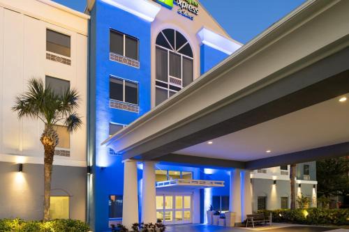 Holiday Inn Express St. Petersburg North/I-275 by IHG