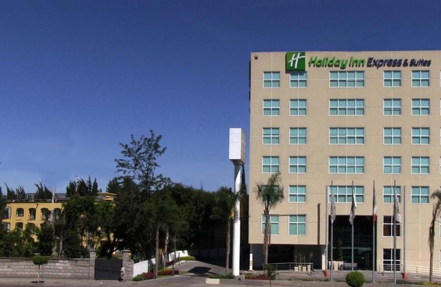 Holiday Inn Express & Suites Queretaro by IHG