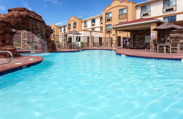 Holiday Inn Express & Suites Moab by IHG