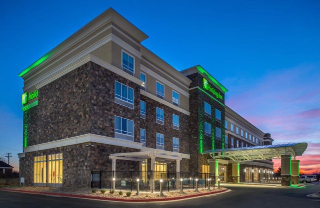 Holiday Inn Joplin by IHG