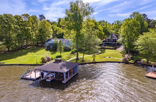 Holiday Recovery! Book 3 Nights & Get the 4th Night FREE! Jan 16-21, 2025